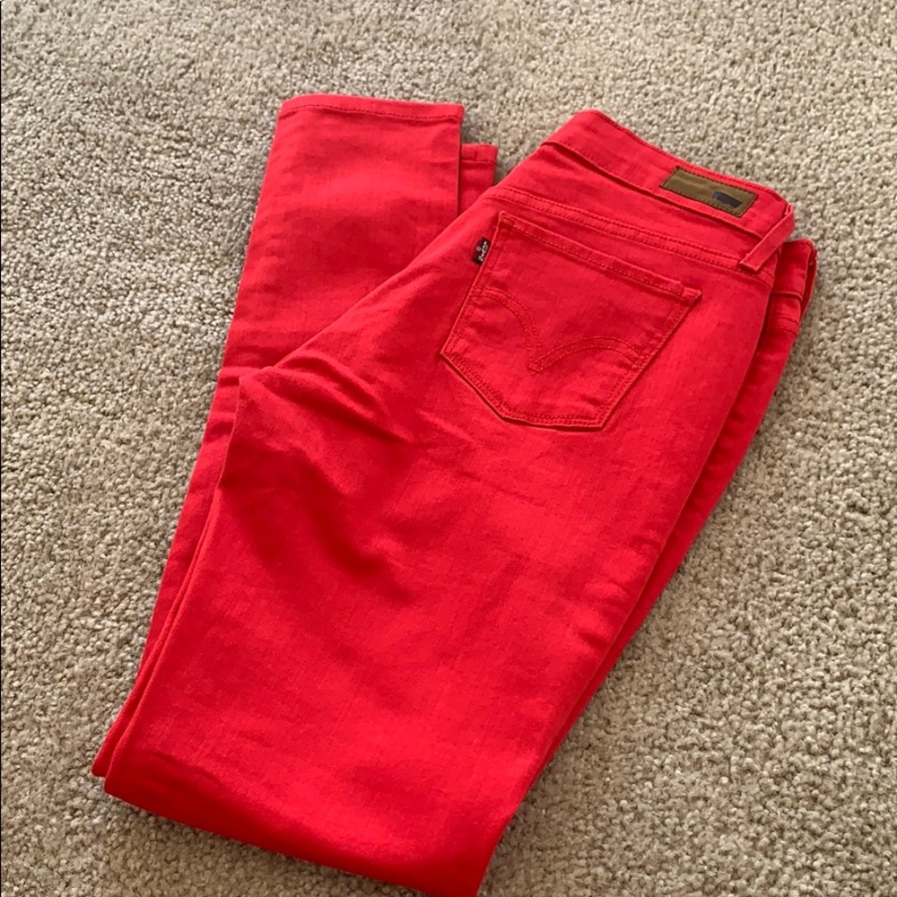 ☘️NWOT ☘️Red LEVIS size 6M W28L32 - Picture 3 of 15